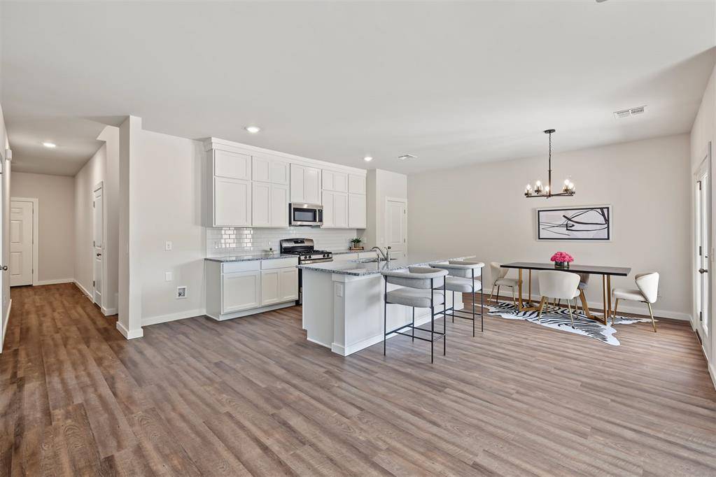 861 Stella TRL, Guthrie, OK 73044