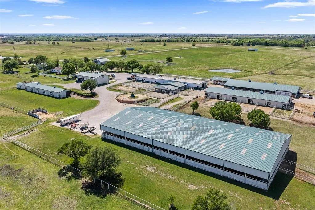 7511 Sunshine LN, Marietta, OK 73448