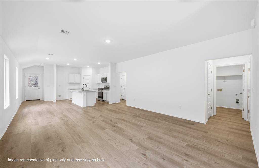 1115 Saddle DR, Guthrie, OK 73044