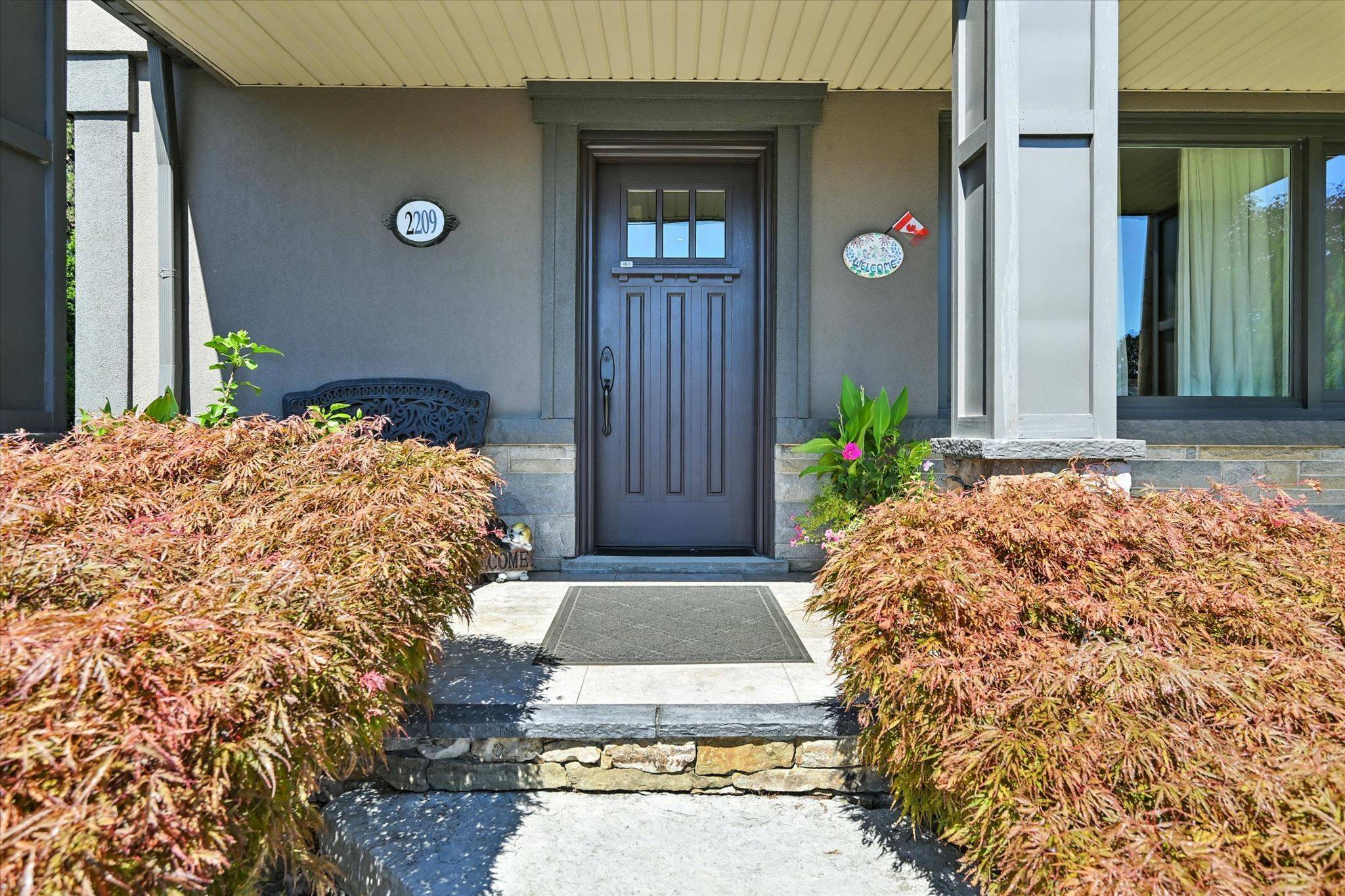 2209 Ghent AVE, Burlington, ON L7R 1Y6
