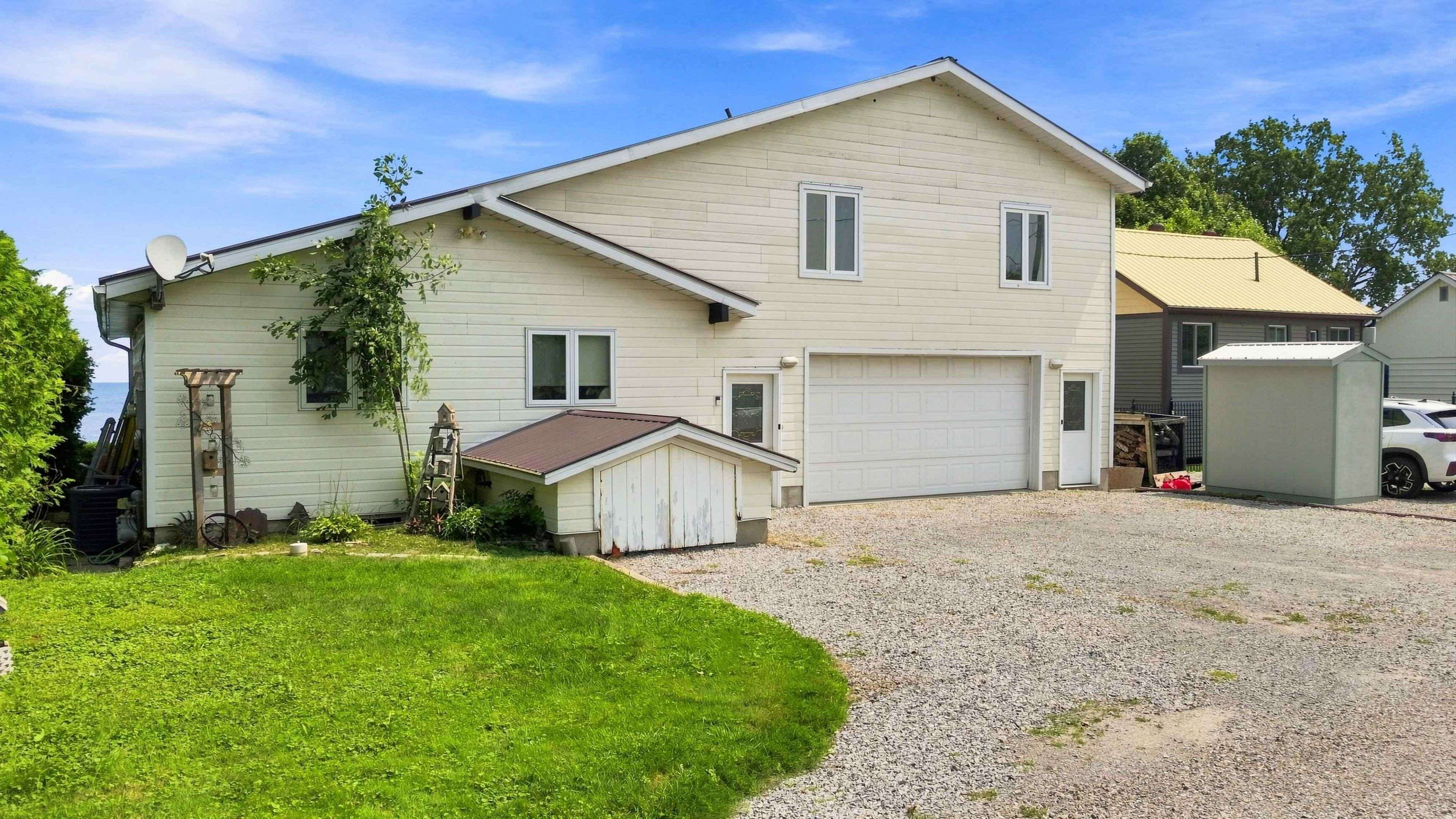 12 Hamdun LN, Haldimand, ON N0A 1P0