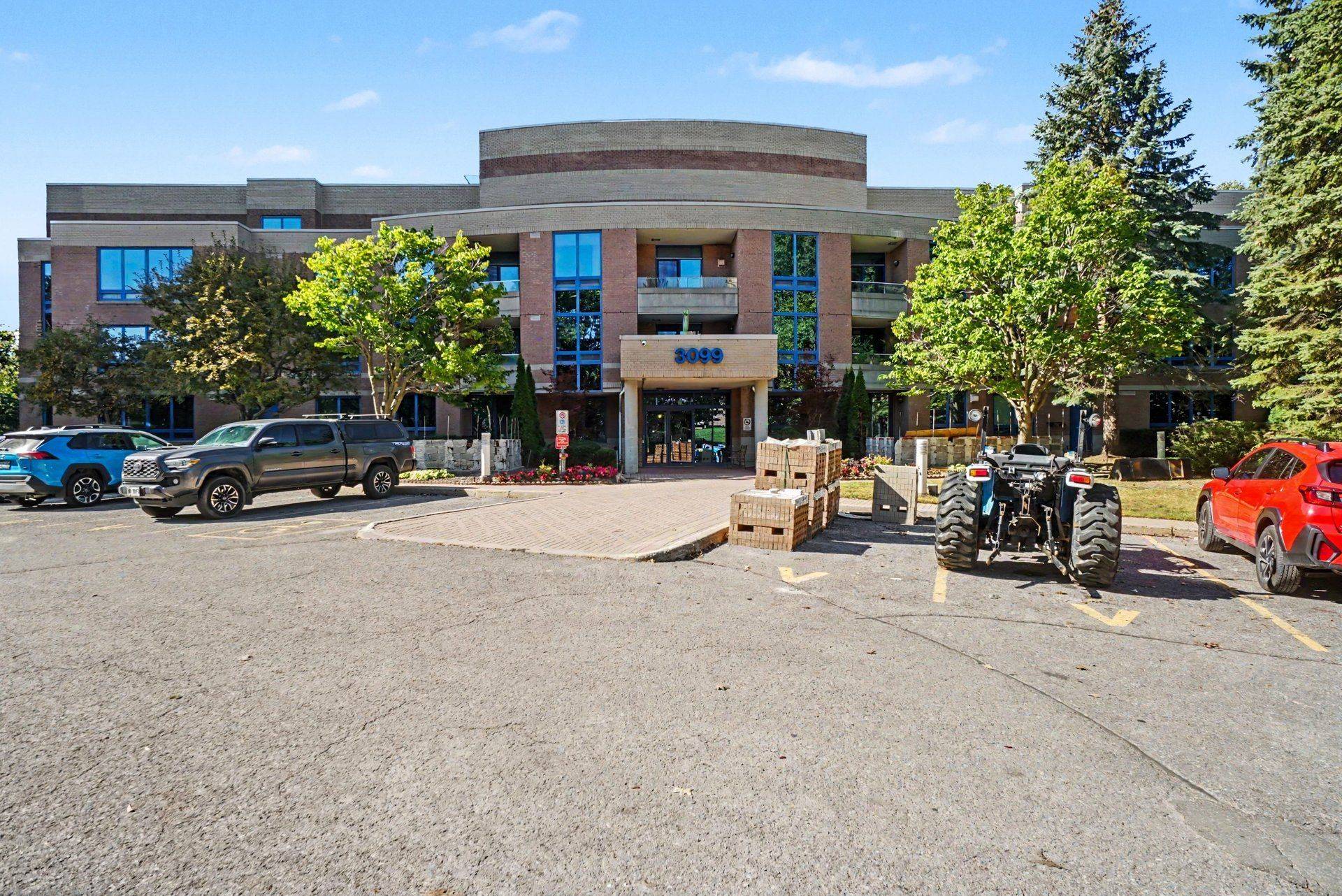 3099 Carling AVE N #A4, Crystal Bay - Rocky Point - Bayshore, ON K2H 5A6