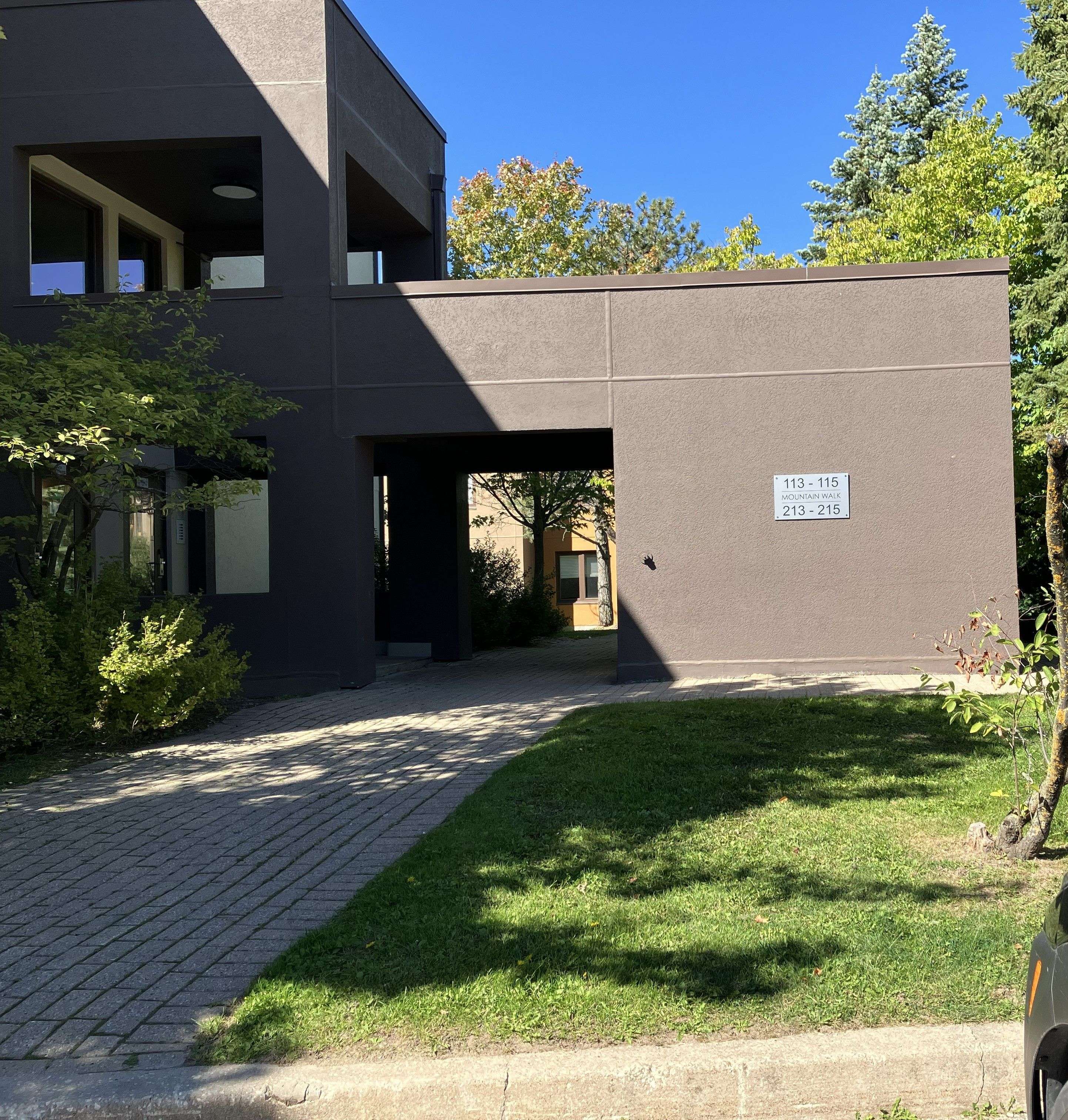 169 JOZO WEIDER BLVD #214, Blue Mountains, ON L9Y 0P7