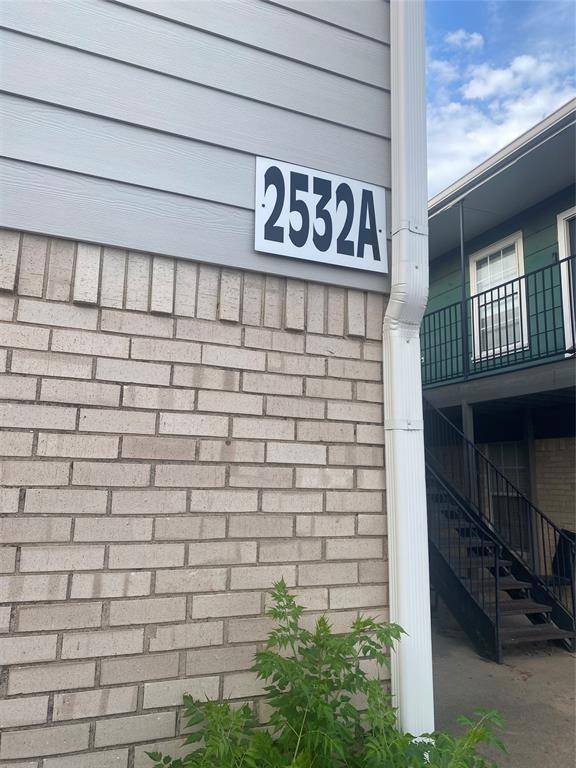 2532 Charlotte Street #A-B, Denton, TX 76201