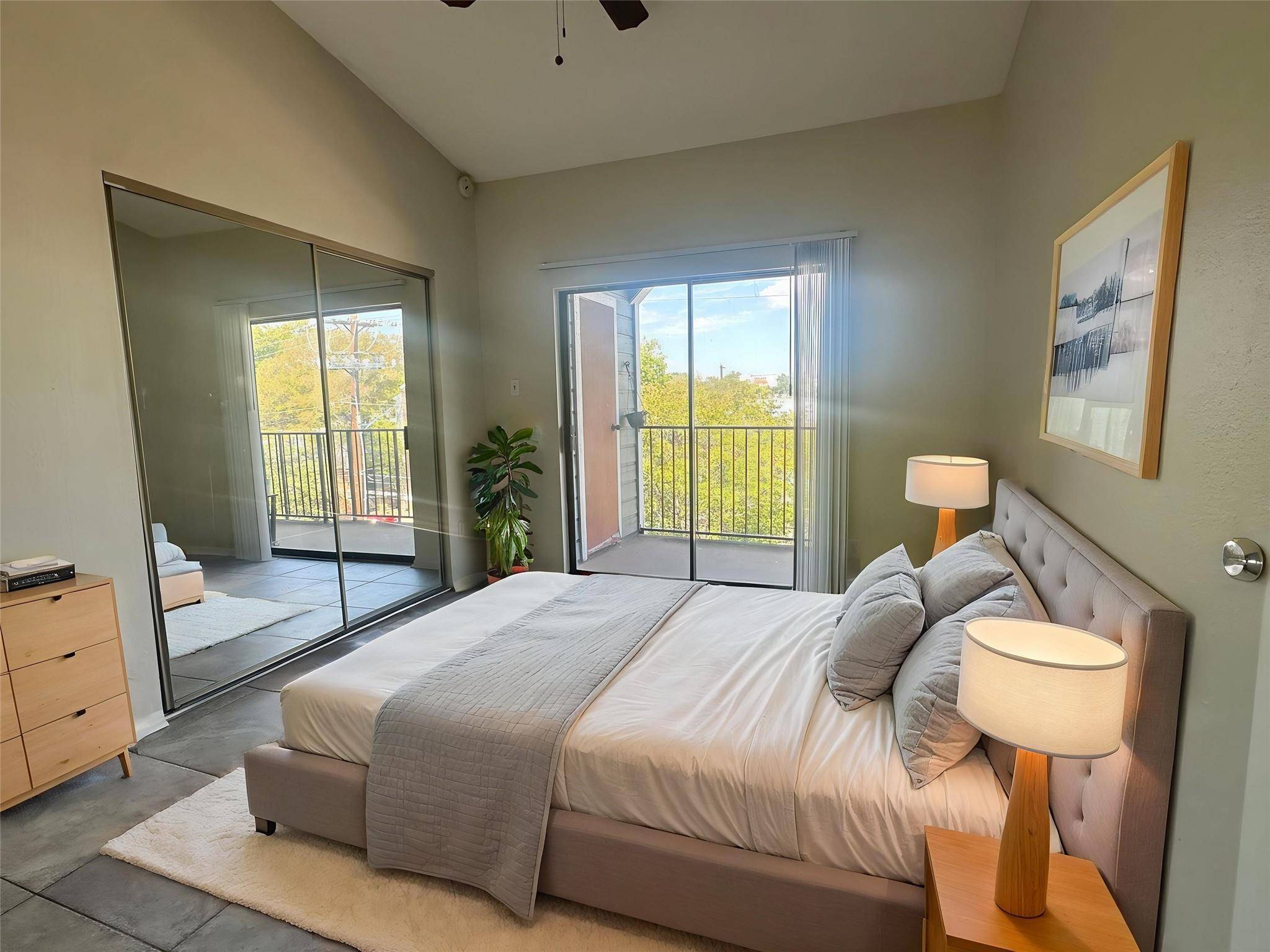 2901 San Jacinto BLVD #304, Austin, TX 78705