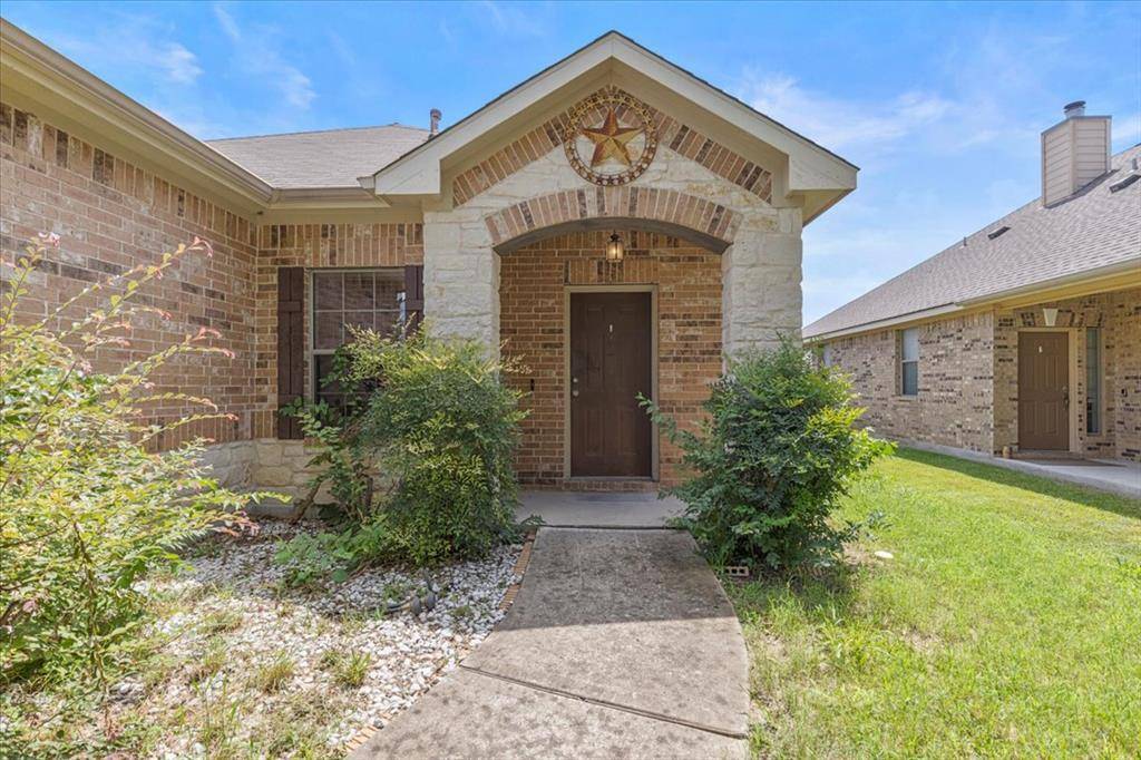 1001 Hyde Park DR, Round Rock, TX 78665