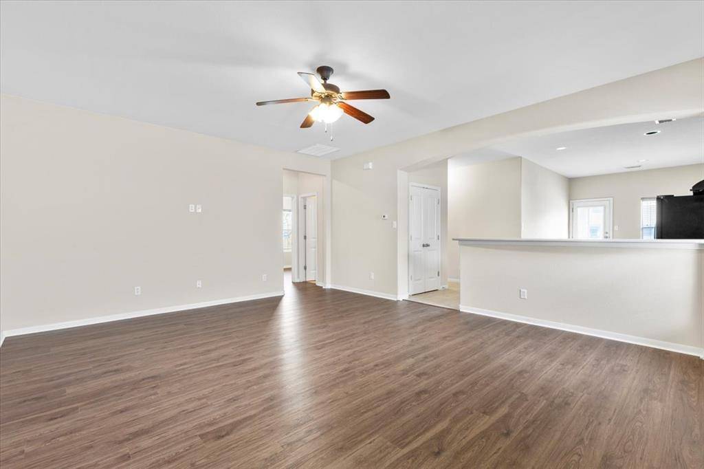 1001 Hyde Park DR, Round Rock, TX 78665
