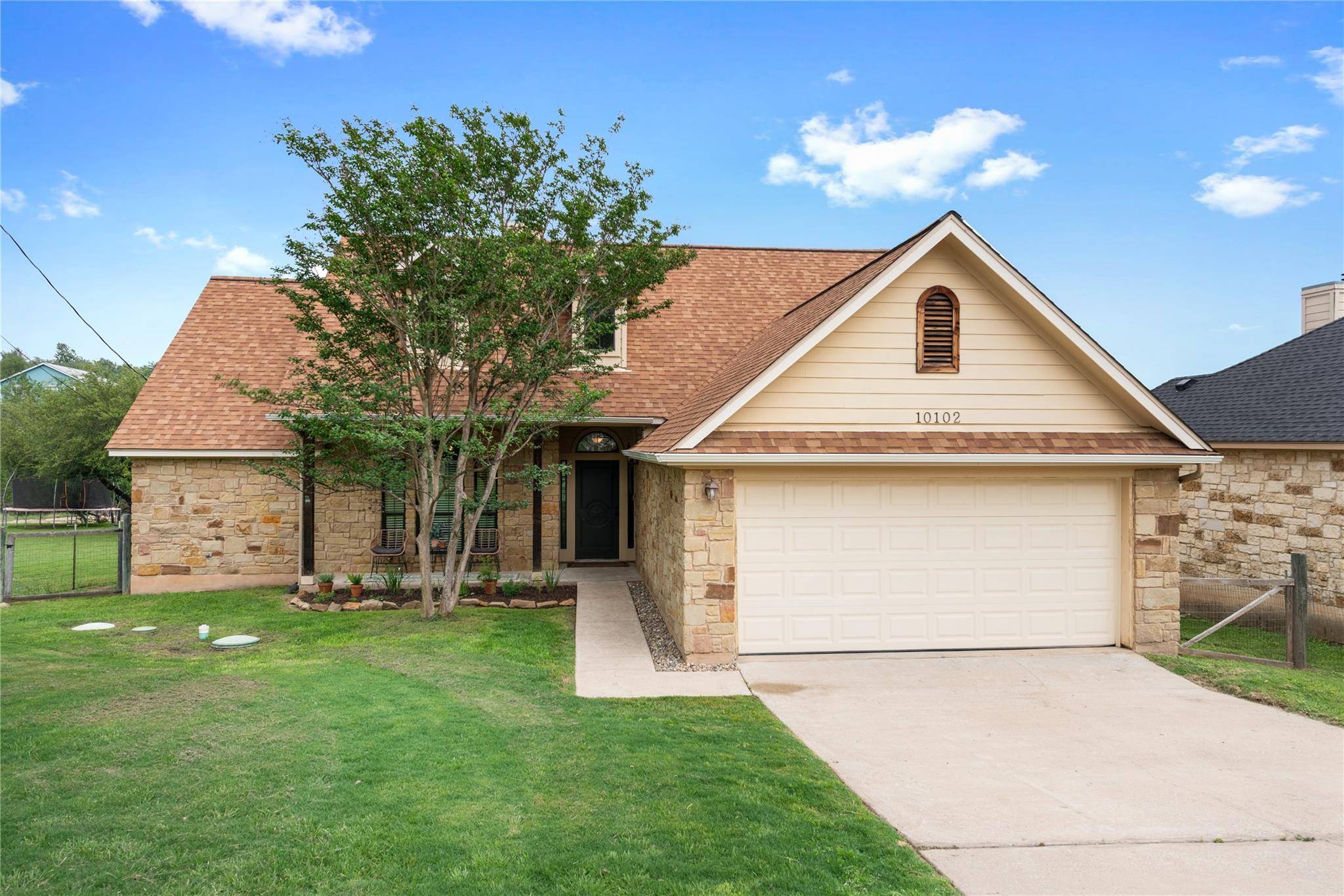 10102 Twin Lake LOOP, Dripping Springs, TX 78620
