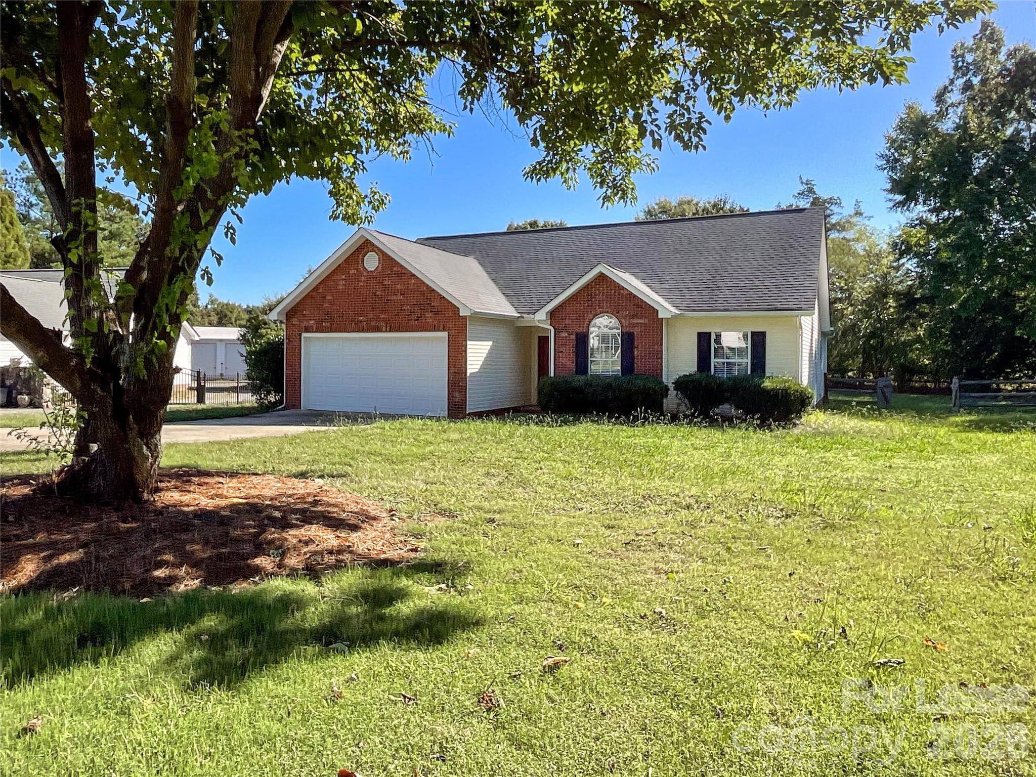 1037 Ridgefield CIR, Indian Trail, NC 28079