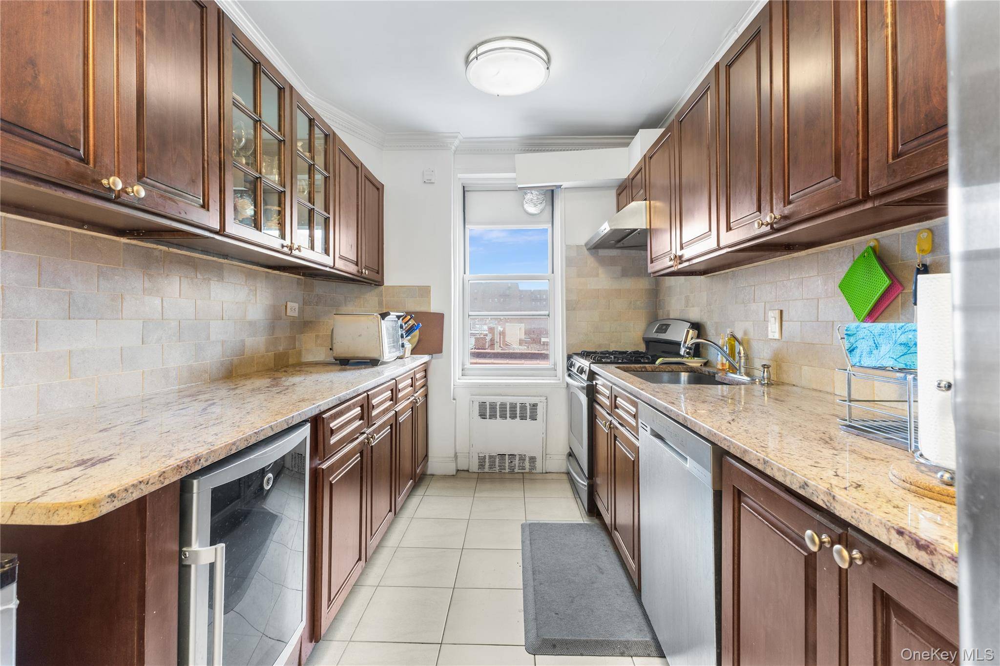 64-11 99th Streets #304, Rego Park, NY 11374