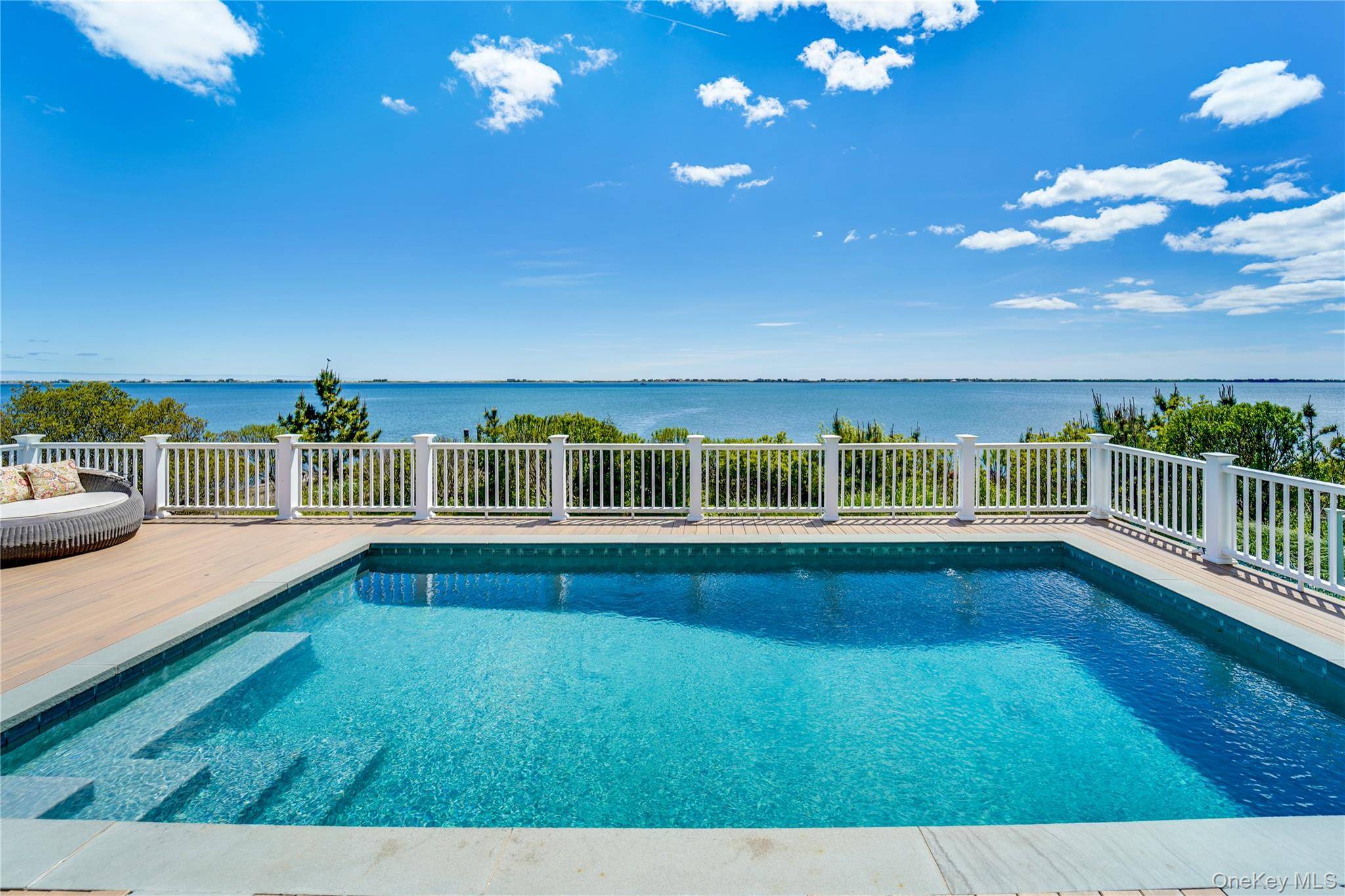 43 Tarpon RD, East Quogue, NY 11942