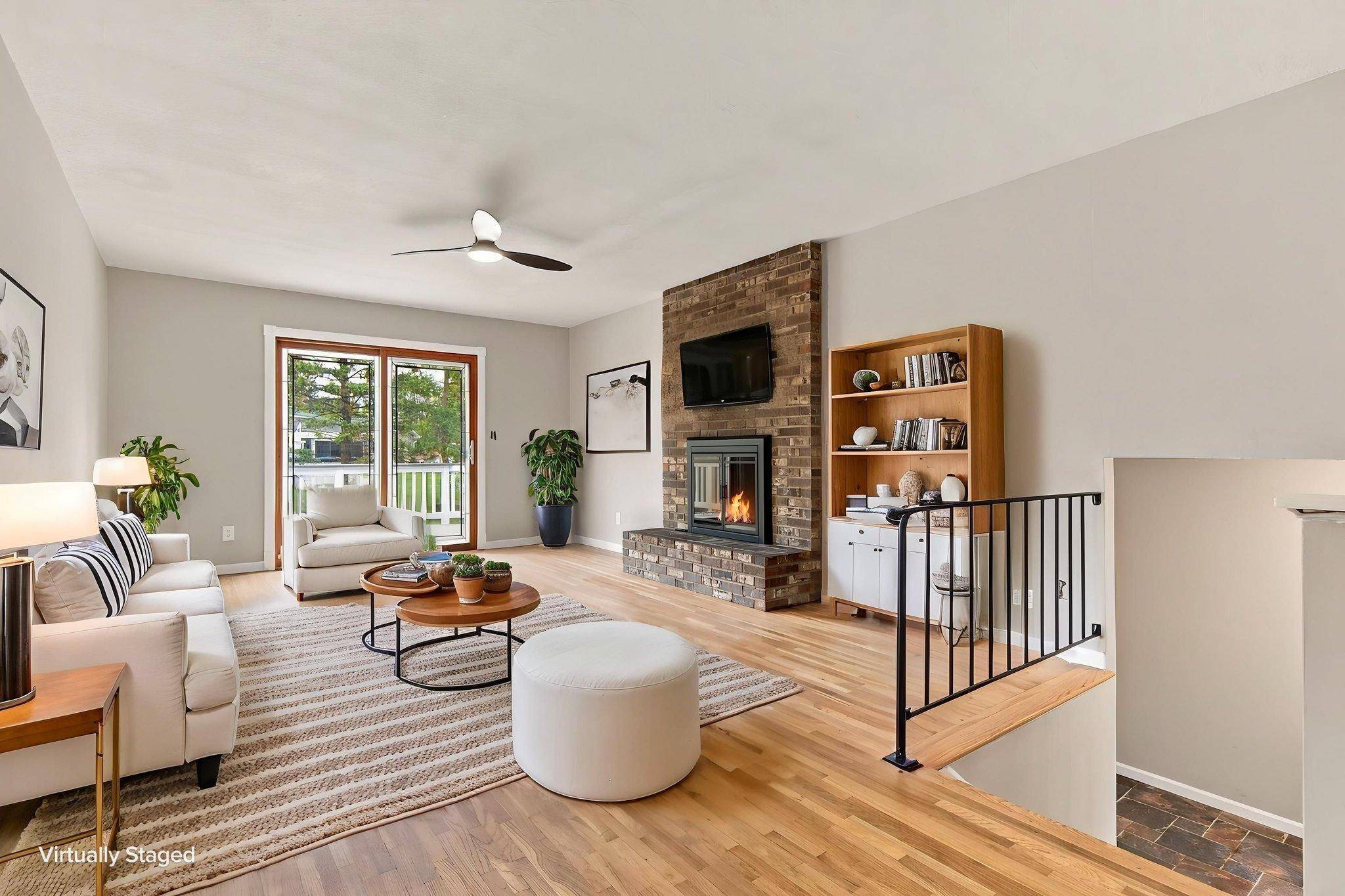 1709 Cochrane AVE, Eagan, MN 55122