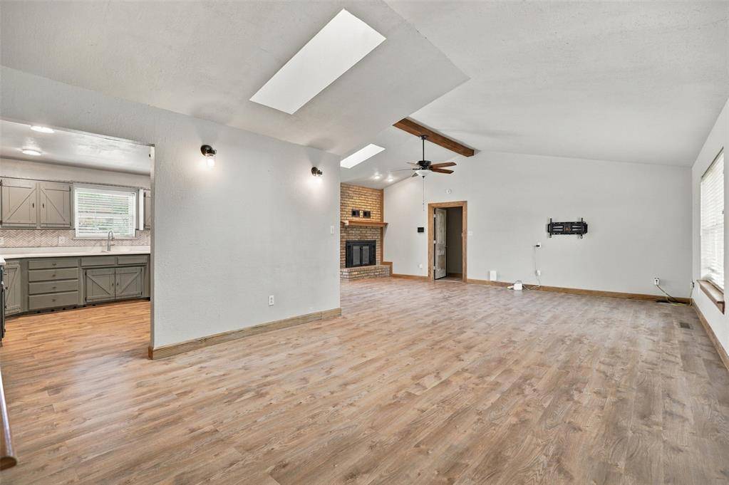 505 S 4th AVE, Stroud, OK 74079