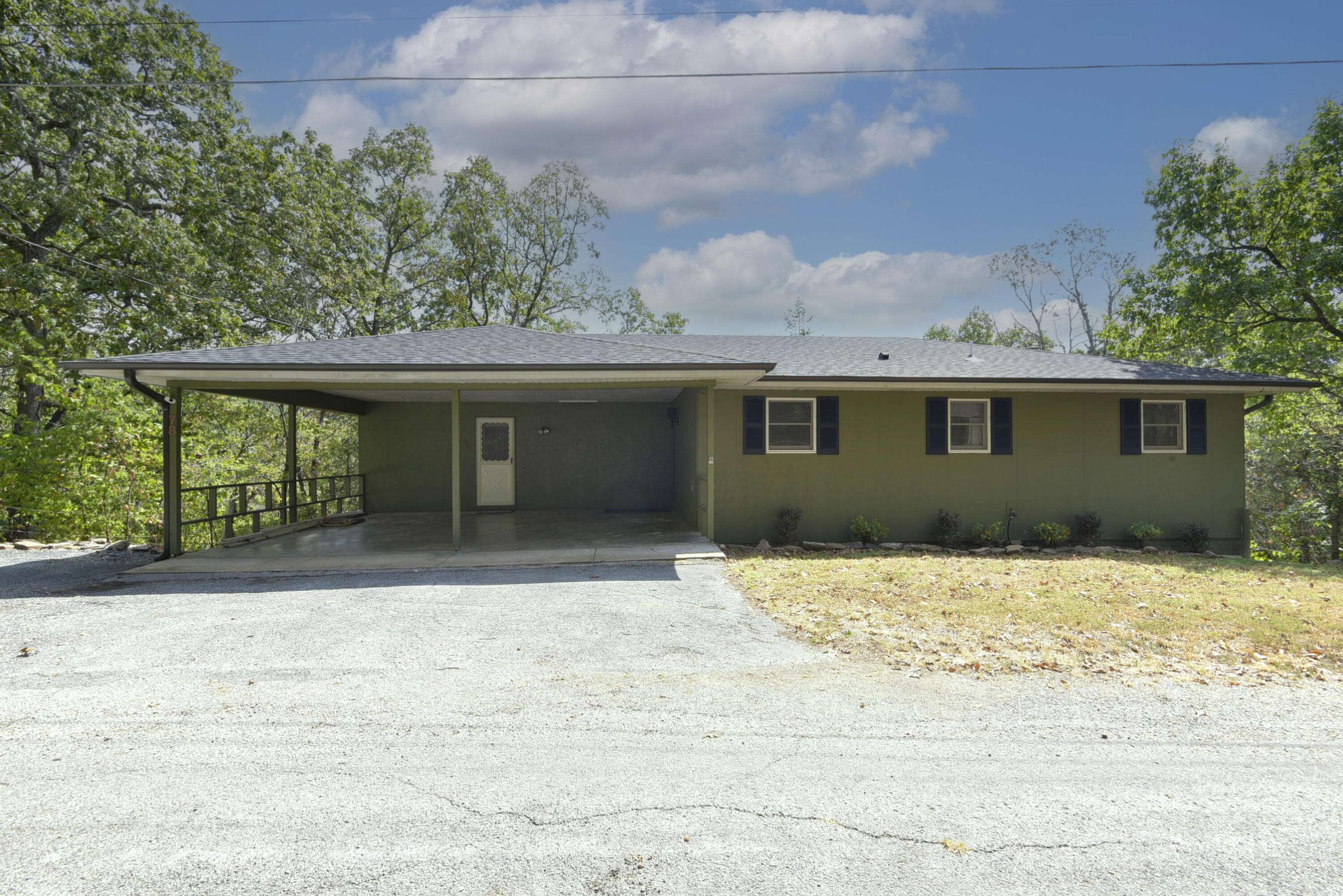 78 Rollin C LN, Branson West, MO 65737