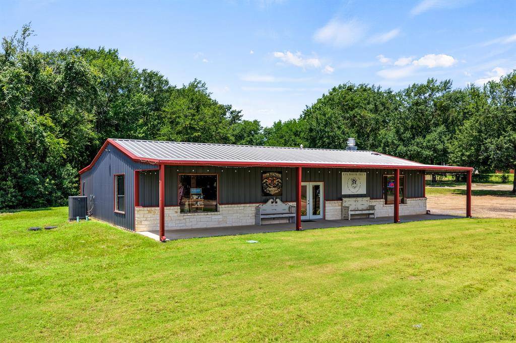 220 Quitman Street, Pittsburg, TX 75686