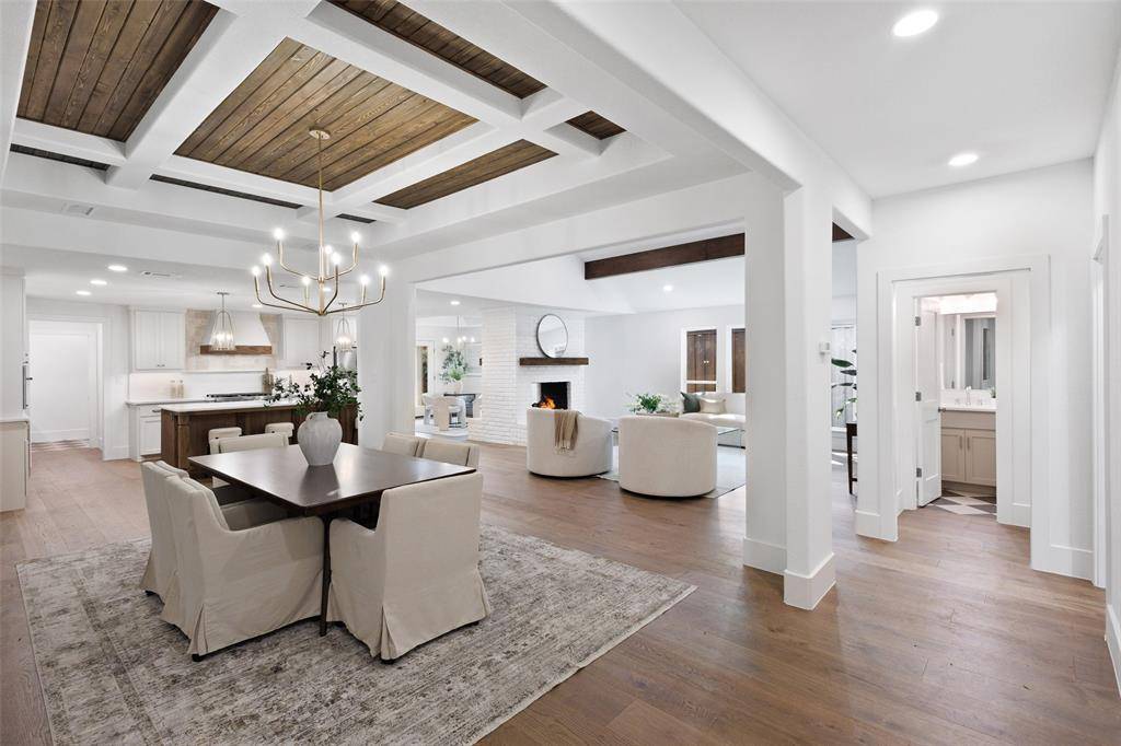 6922 Chevy Chase Avenue, Dallas, TX 75225