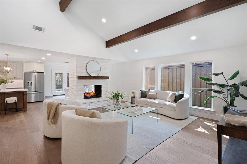 6922 Chevy Chase Avenue, Dallas, TX 75225