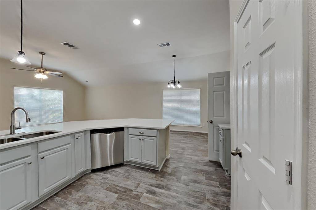 5825 Imes Lane, Fort Worth, TX 76179