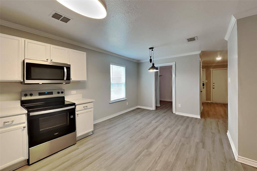 4537 Waterford Drive, Fort Worth, TX 76179