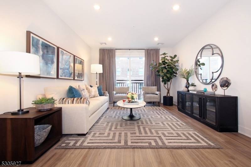 30 Court St  B209 #58, Morristown Town, NJ 07960