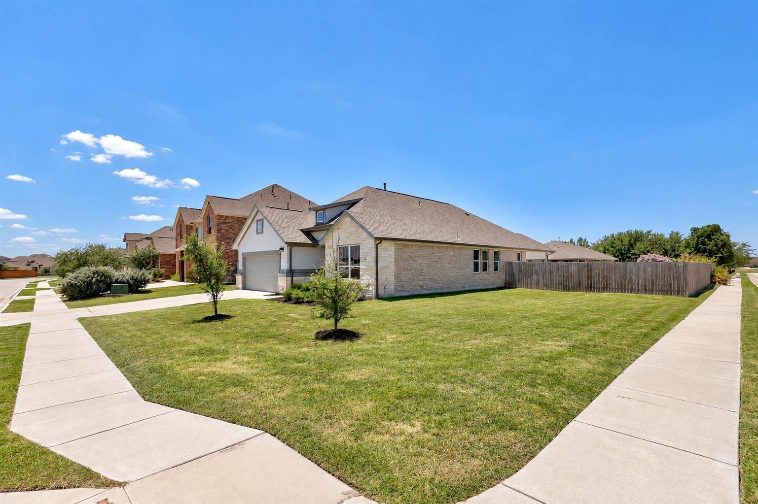 20128 Garganey DR, Pflugerville, TX 78660
