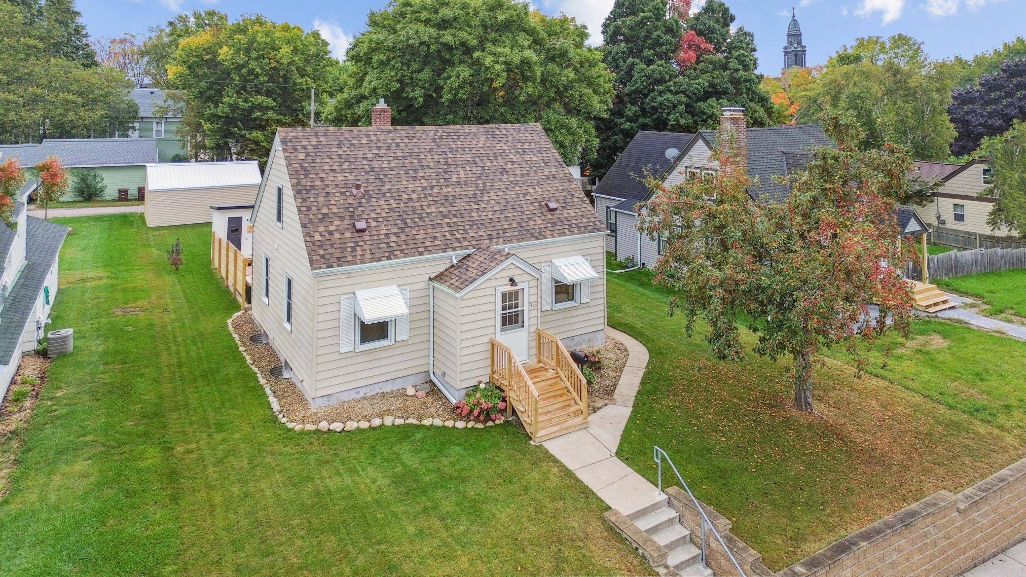 410 2nd AVE NW, Buffalo, MN 55313