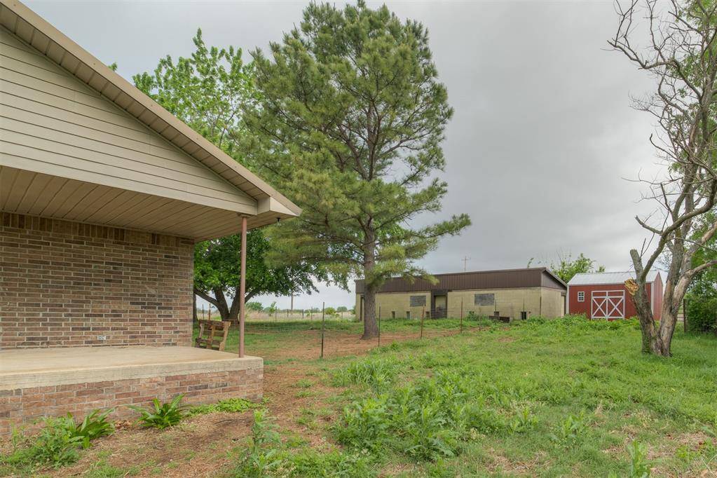 519 N Main ST, Elmore City, OK 73433