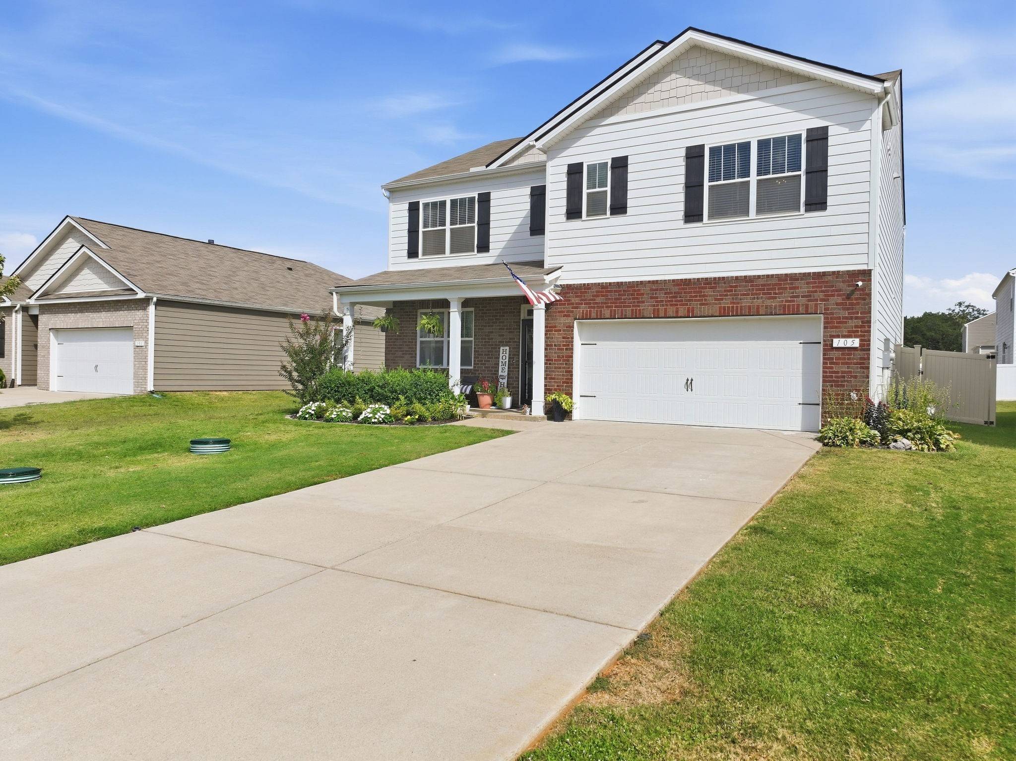105 William Dylan Dr, Murfreesboro, TN 37129