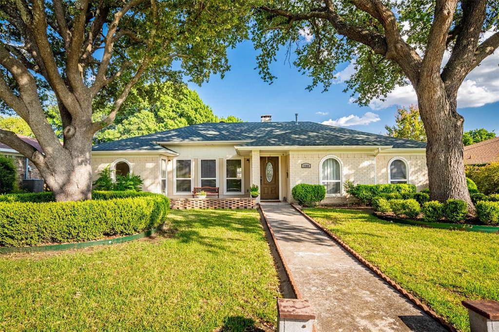 2304 Glen Forest Lane, Plano, TX 75023