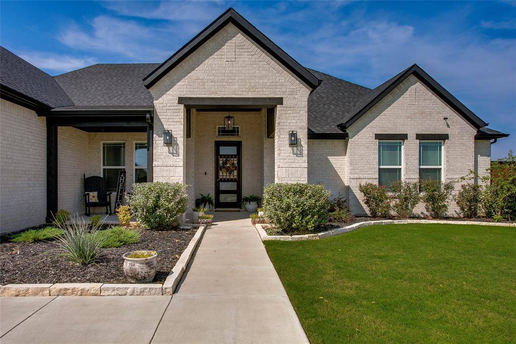 1730 Blackfoot Parkway, Waxahachie, TX 75165