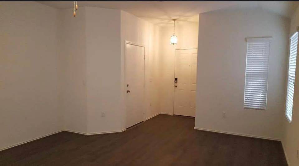 7200 Dungarees WAY, Del Valle, TX 78617