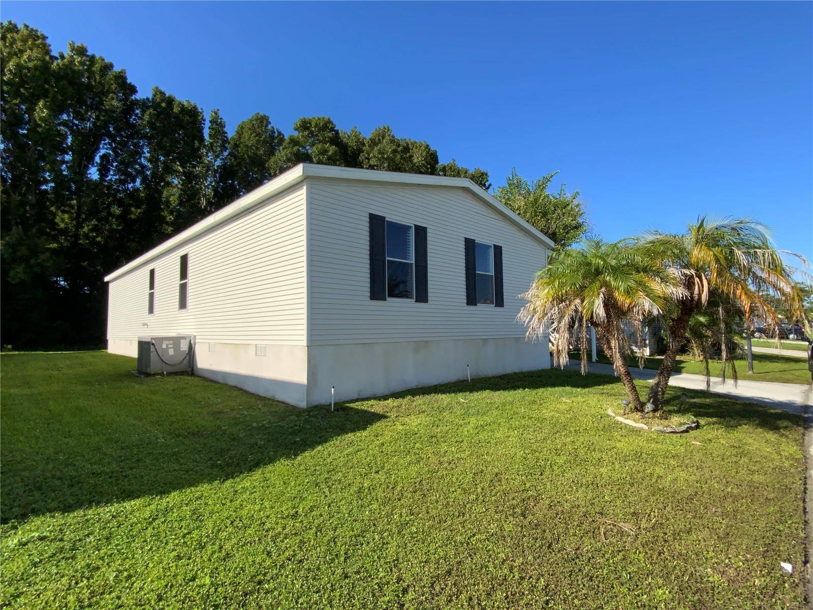 7832 WALKERS CAY AVE, Orlando, FL 32822