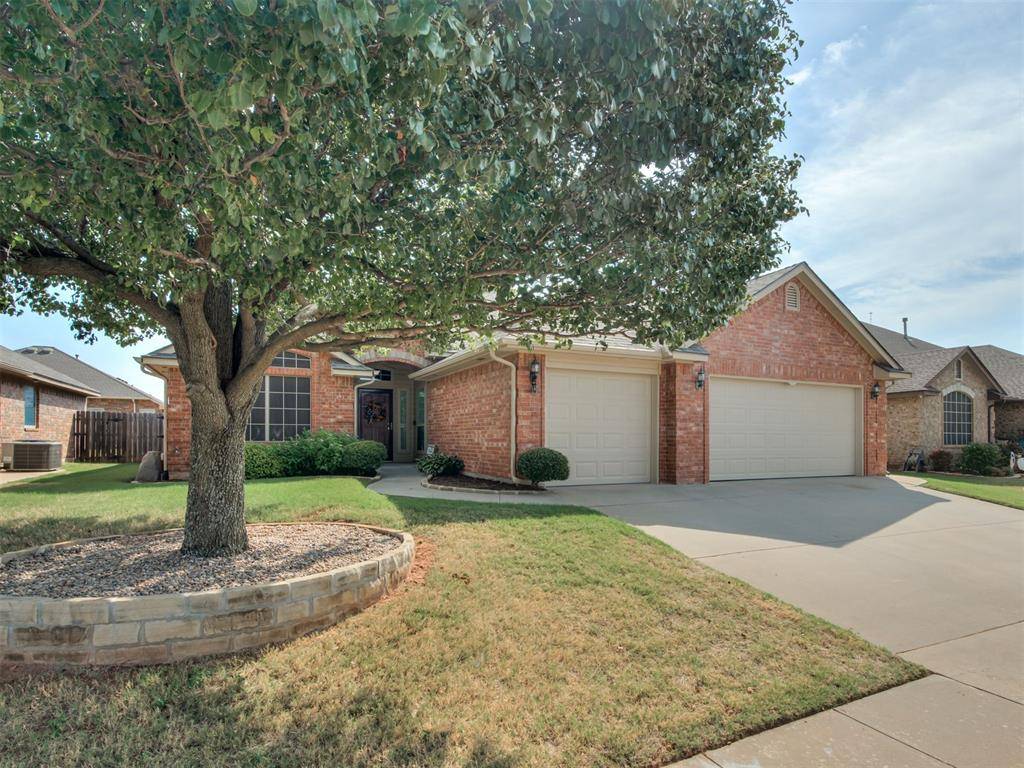 9008 Ians PL, Oklahoma City, OK 73160