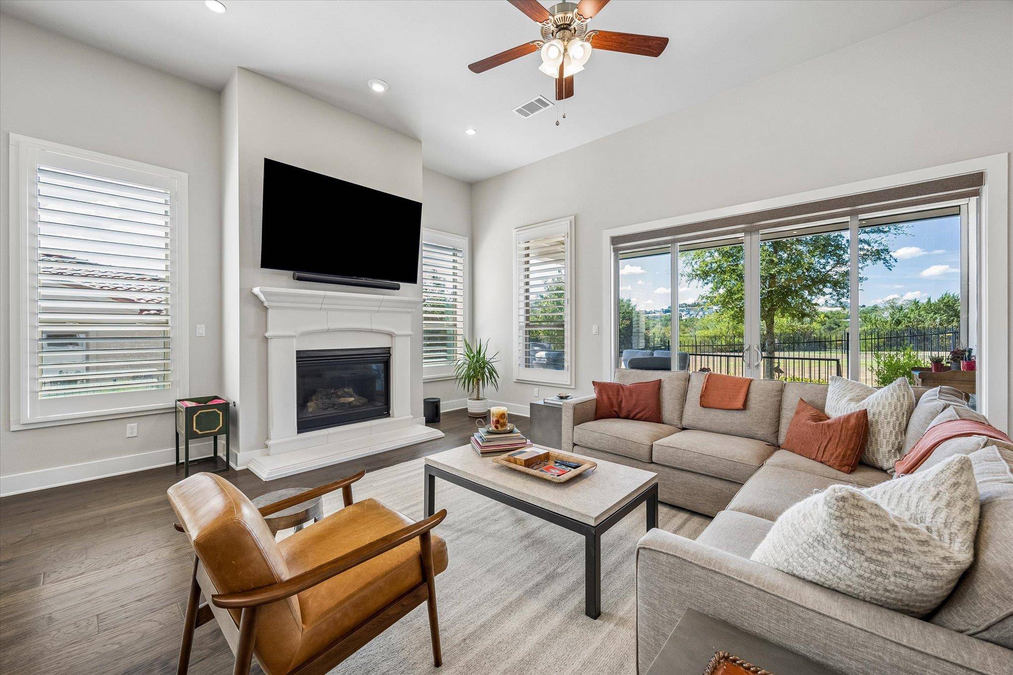 12105 Beautybrush DR, Austin, TX 78738