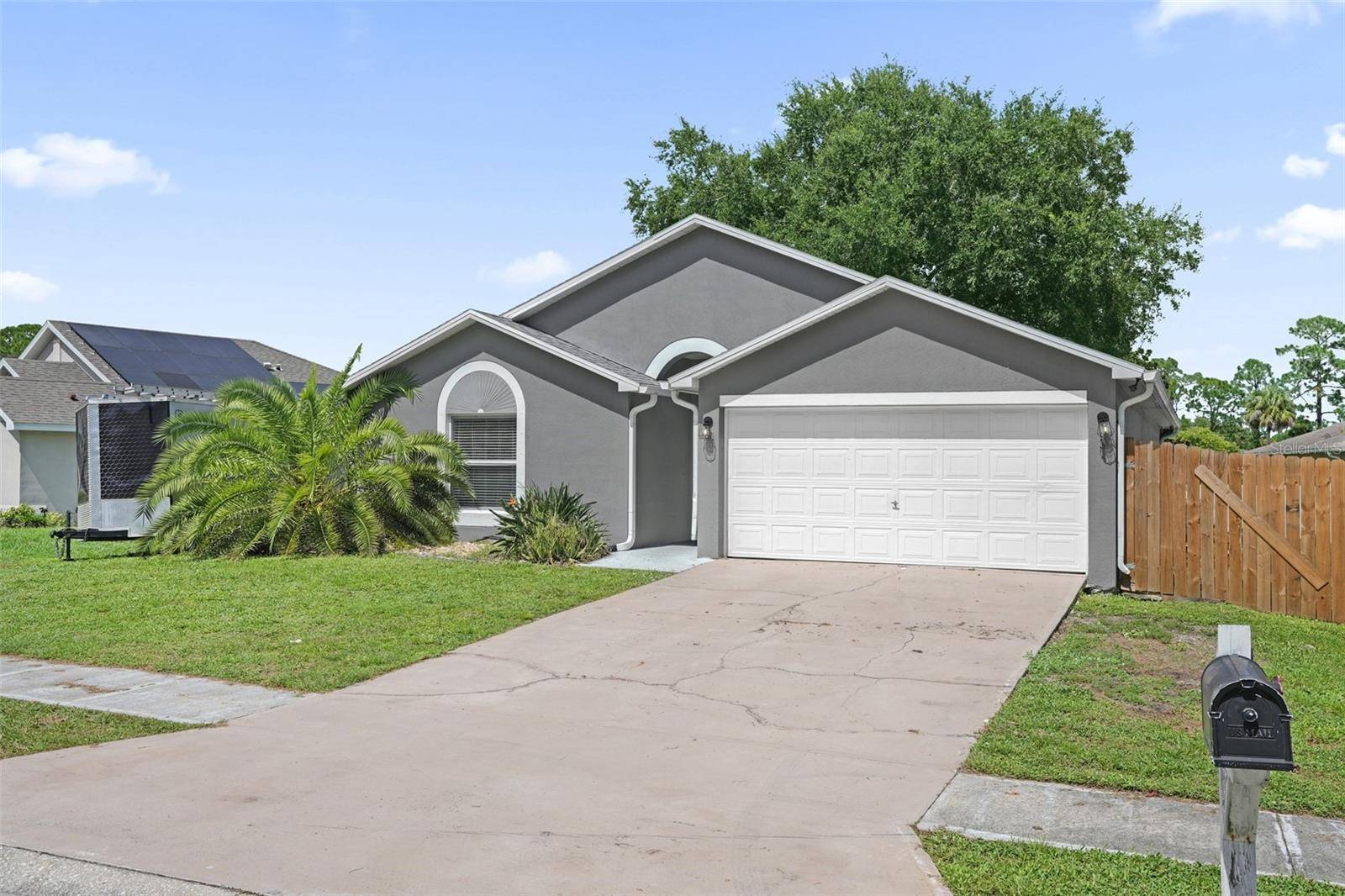 830 SANDHURST CT, Titusville, FL 32780