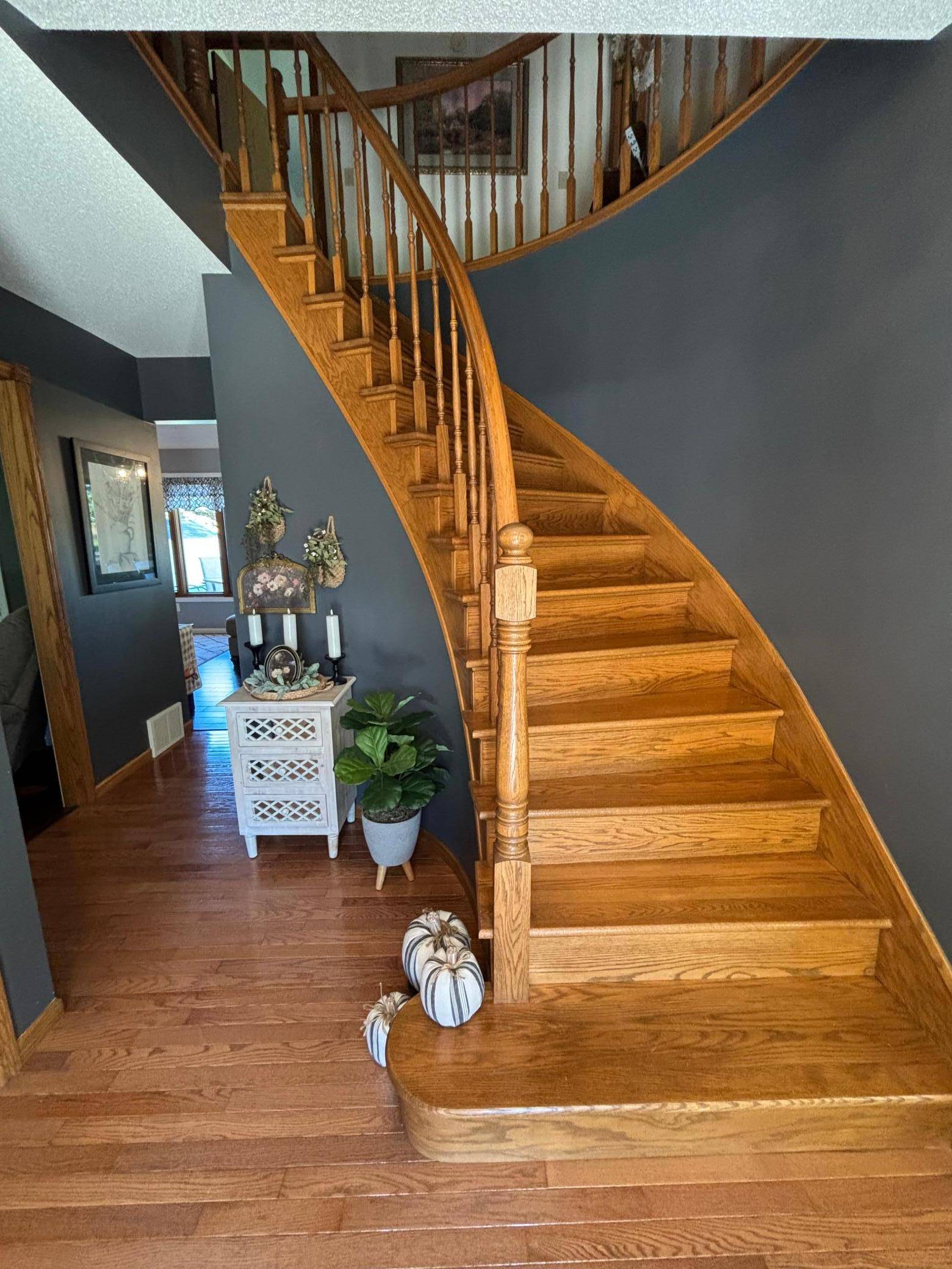 1709 Little John CT, Thief River Falls, MN 56701
