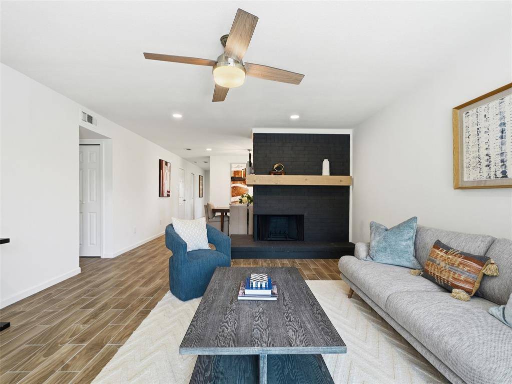 2409 Raintree Drive, Plano, TX 75074