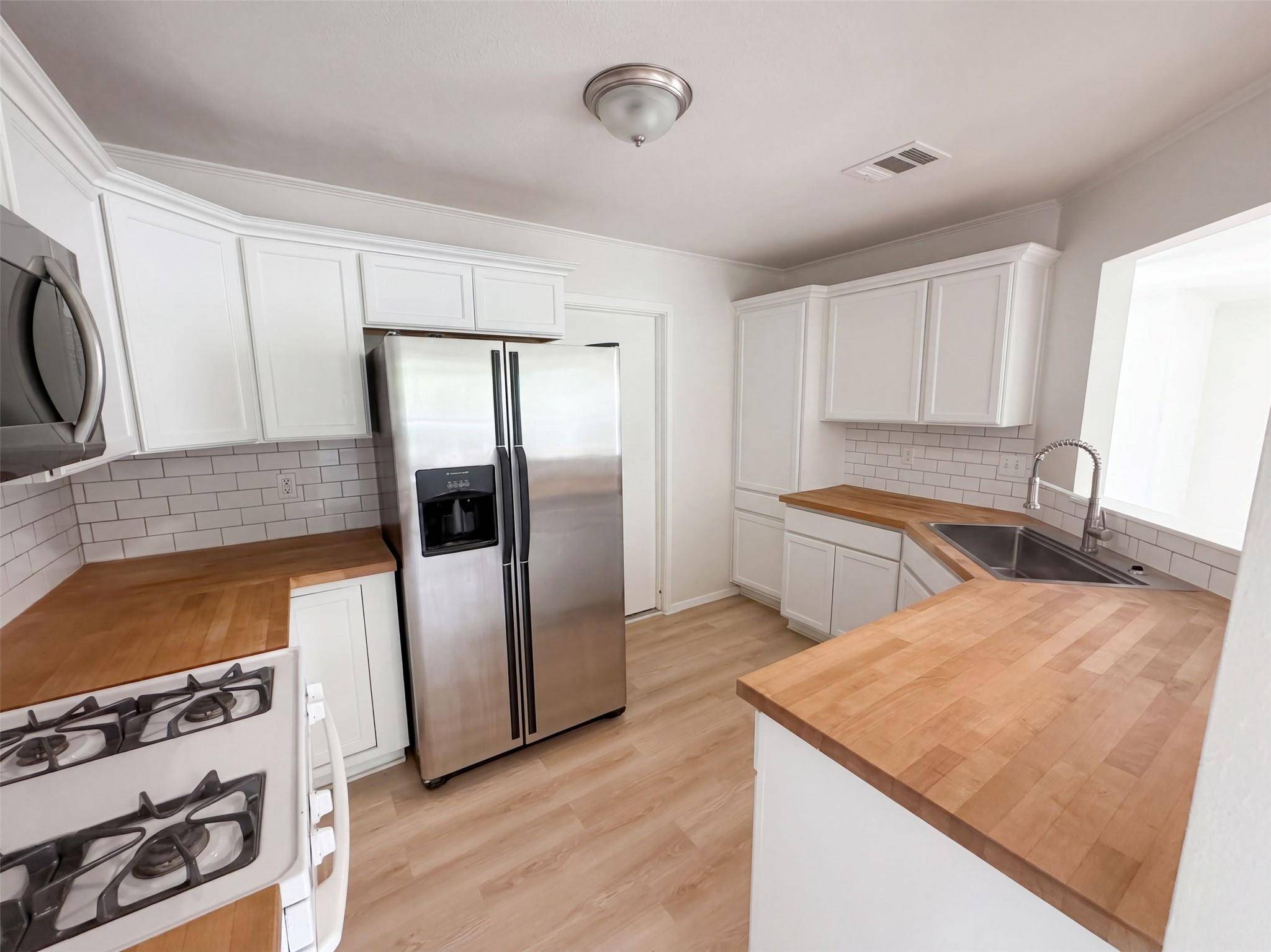 1200 Green Terrace DR, Round Rock, TX 78664