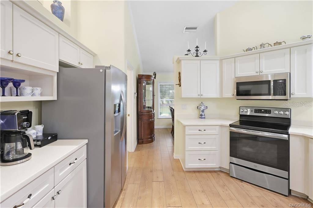 2593 S COLUMBINE AVE, Homosassa, FL 34448