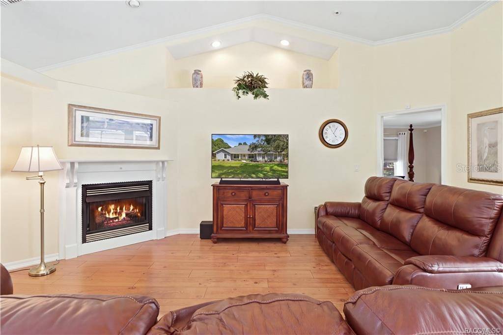 2593 S COLUMBINE AVE, Homosassa, FL 34448