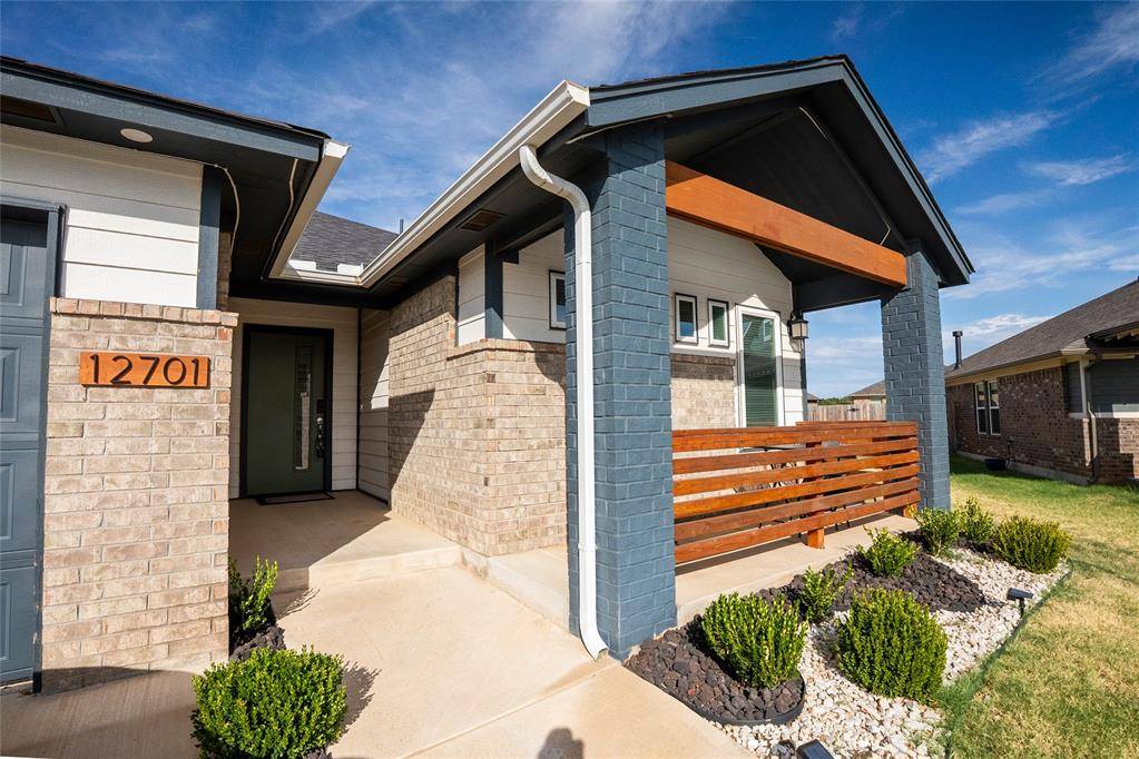 12701 NW 4th ST, Yukon, OK 73099