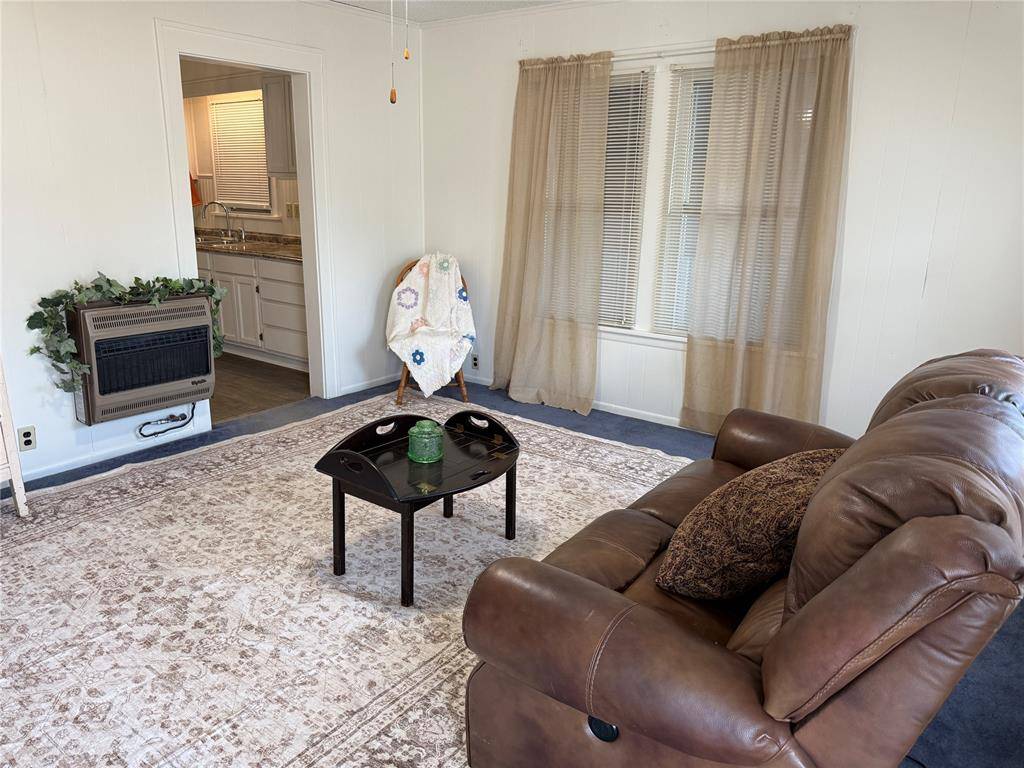 412 E Grand ST, Wetumka, OK 74883