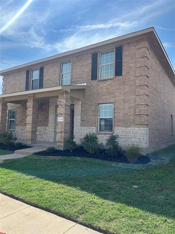 1916 Lemita Drive, Lancaster, TX 75146