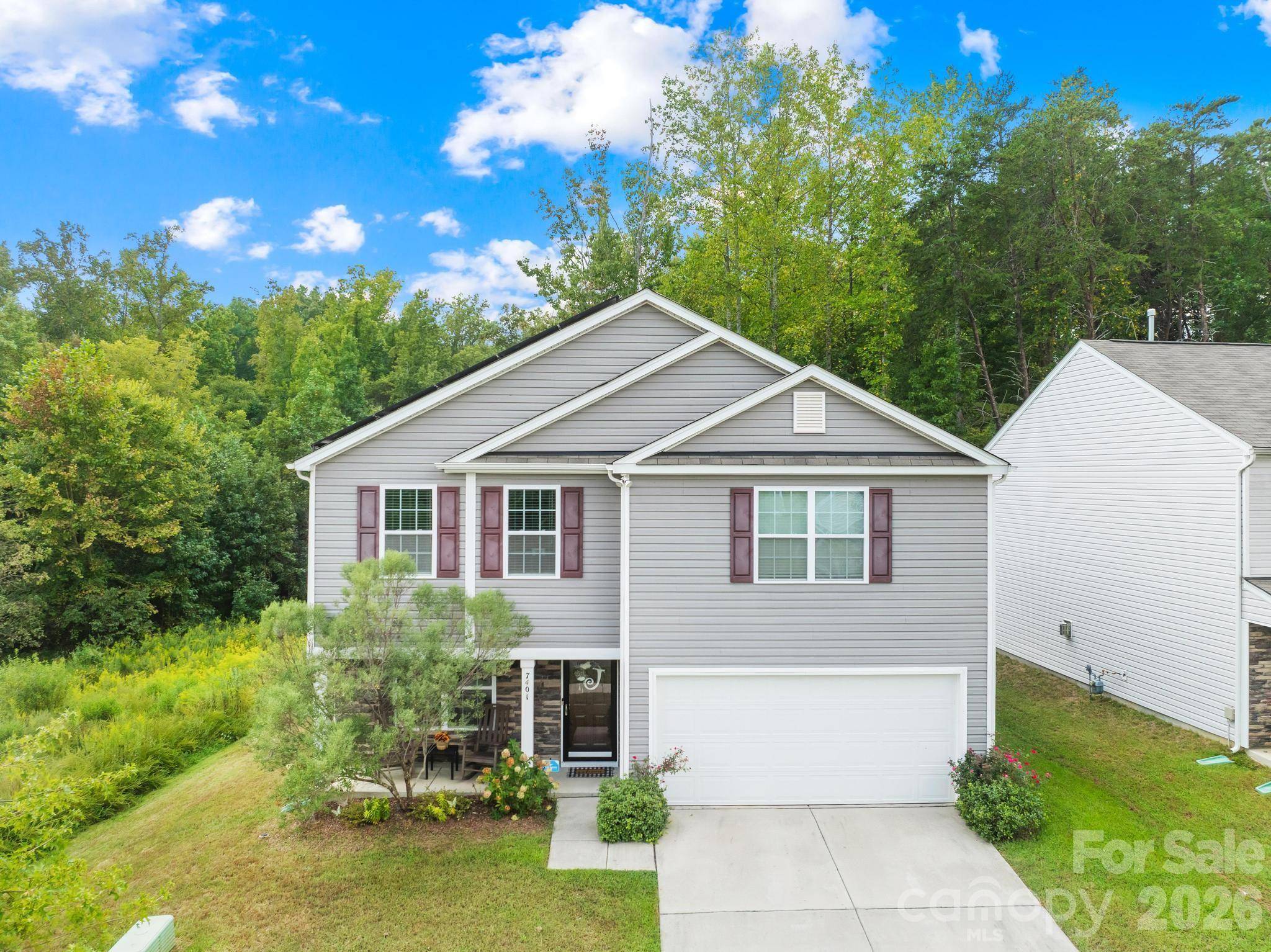 7401 Finnigan RD, Charlotte, NC 28215