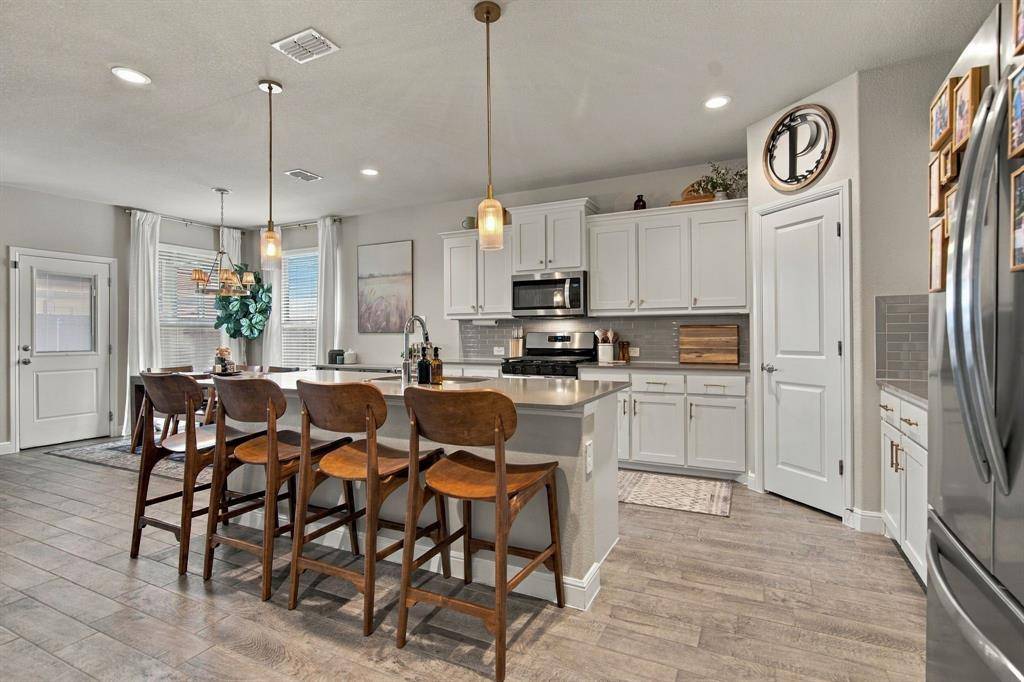 15532 Halstead Lane, Fort Worth, TX 76247