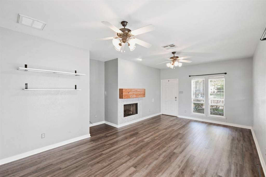 1116 Grey Fox Drive, Savannah, TX 76227