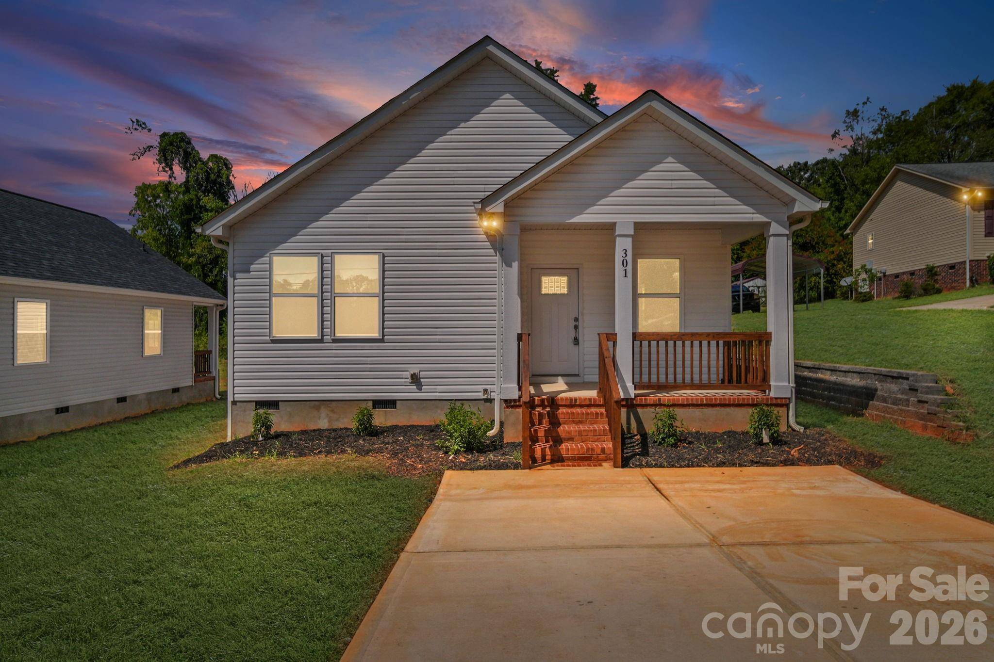 301 N Long ST, East Spencer, NC 28039