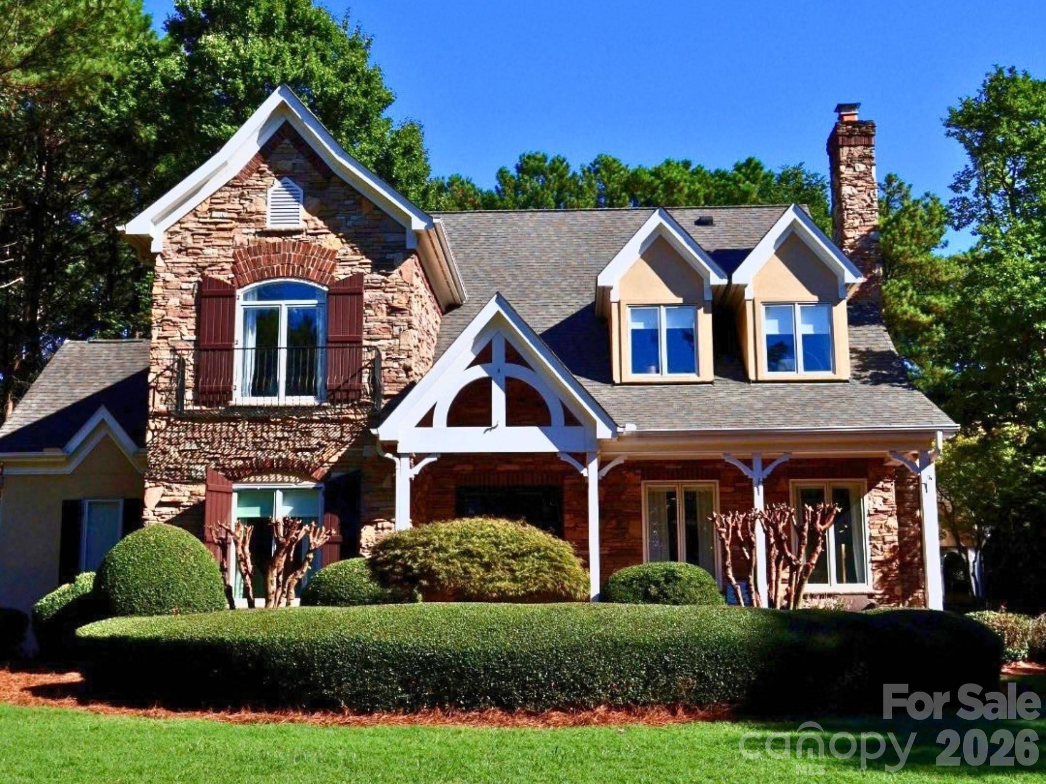 176 Vineyard DR, Mooresville, NC 28117