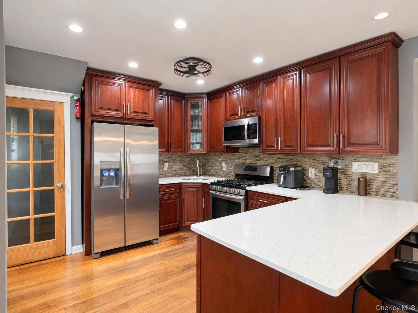 21422 Whitehall TER, Queens Village, NY 11427