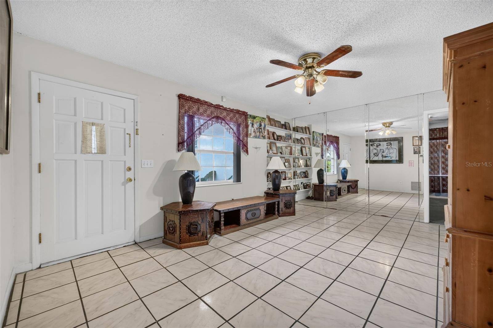 1002 ALLENDALE DR, Oviedo, FL 32765